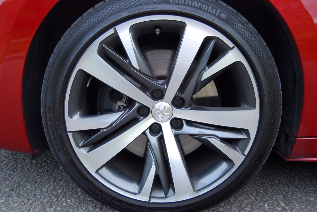 Peugeot Rcz Technical Wheel Driving Torque