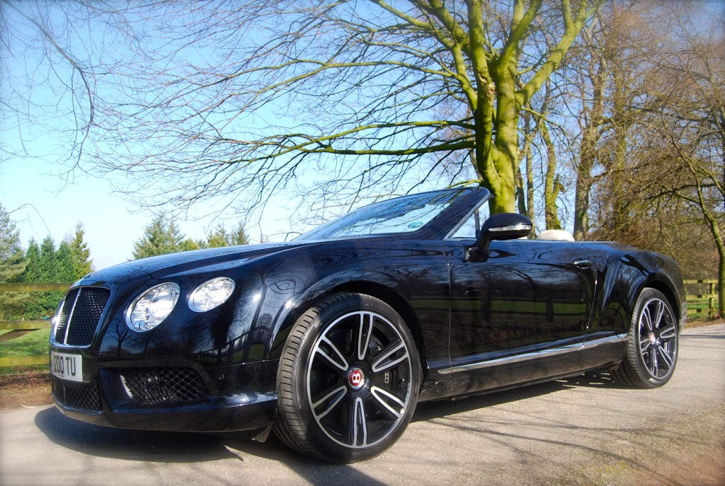 Bentley Continental GT V8 side