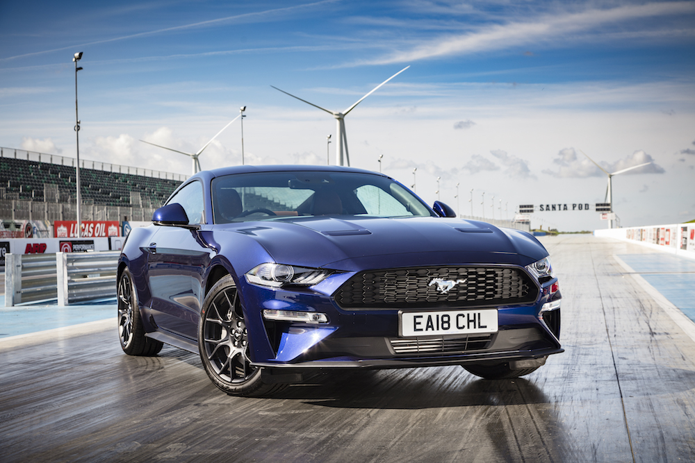 2018 Ford Mustang blue front