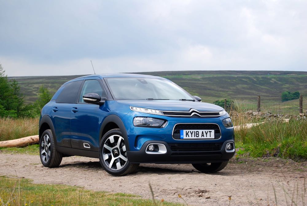 2018 citroen c4 cactus blue front side