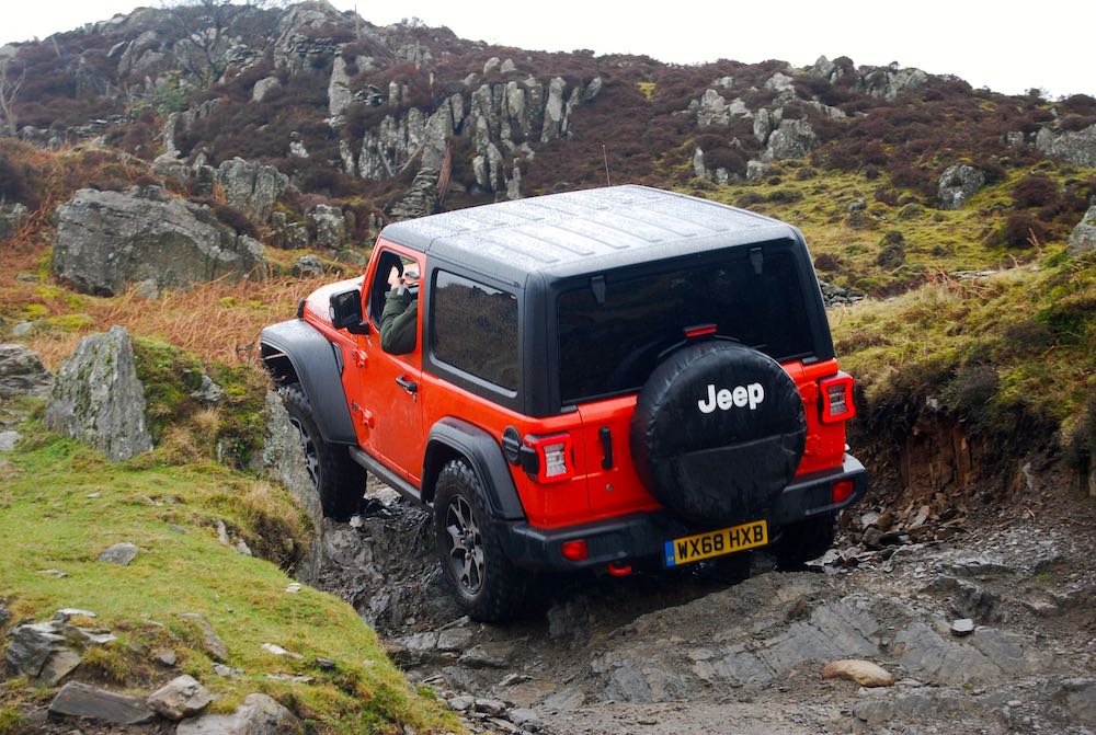 2019 jeep wrangler jl 3 door rubicon red rear rock crawl