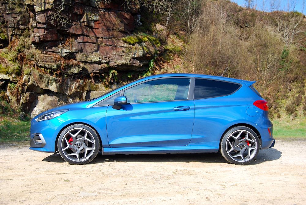 2019 ford fiesta st blue side review roadtest