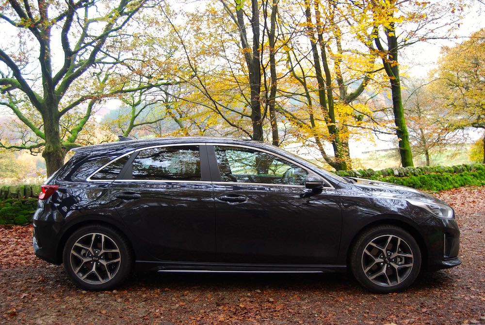 2019 Kia Ceed GT Review: Sports Hatch Doesn't Bristle With Power, But Is  Enjoyable To Drive