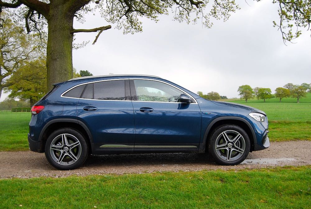 New Mercedes GLA 250 e 2021 review